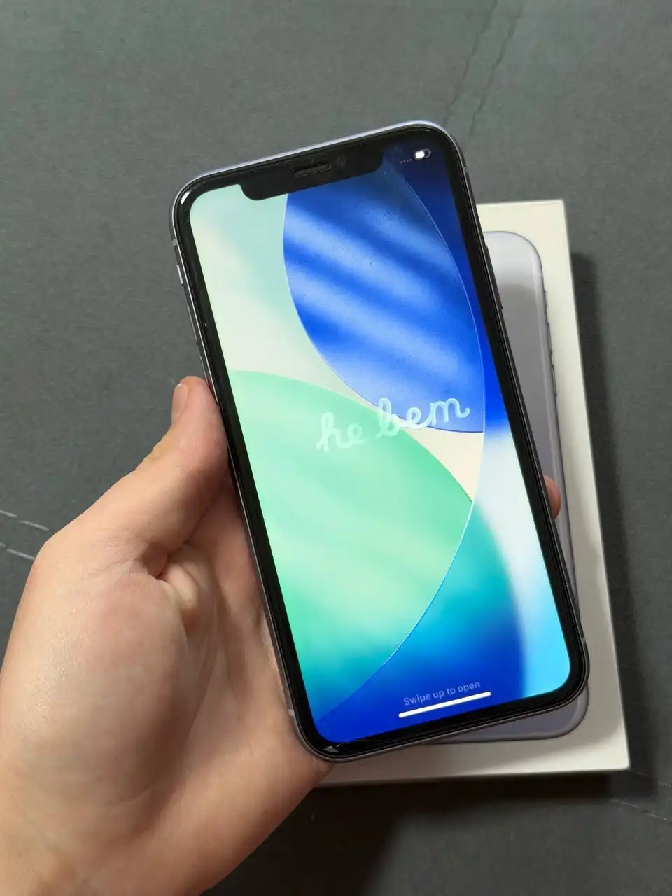 Продам iPhone 11 128GB