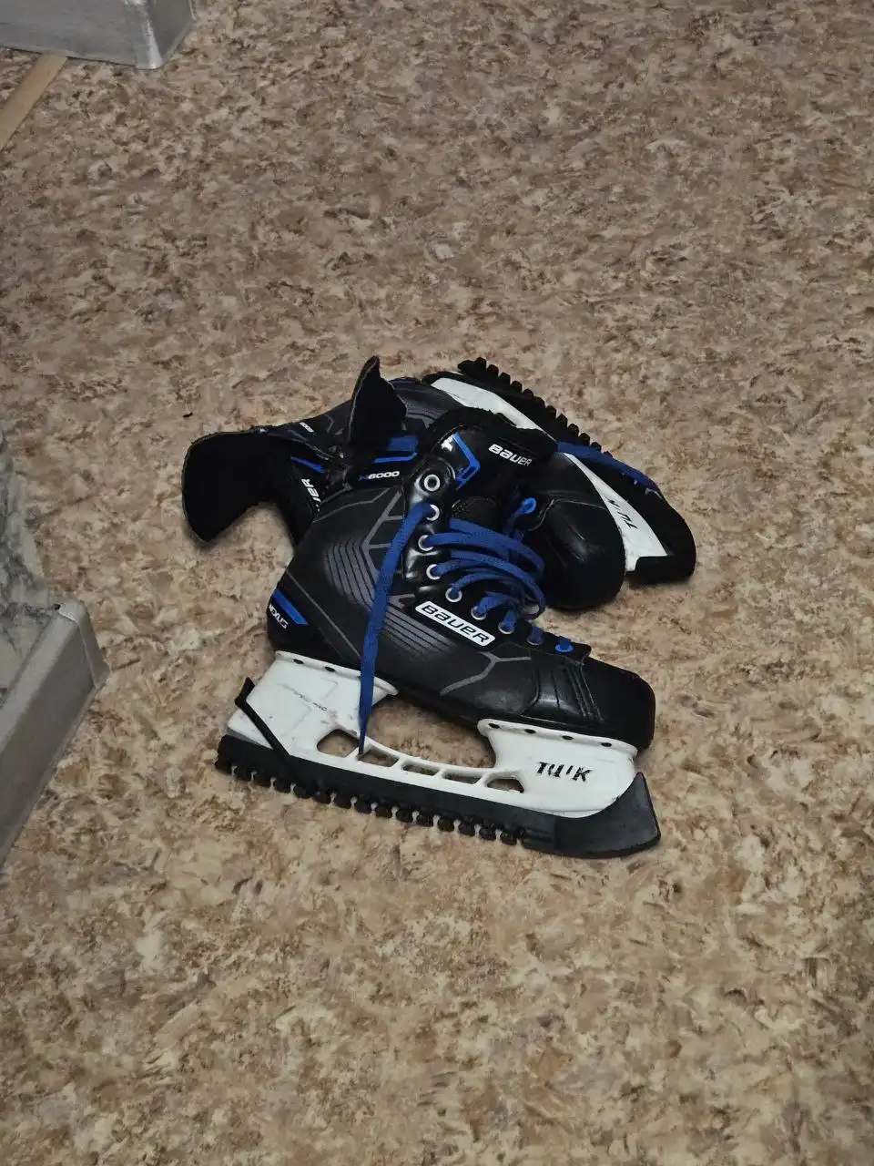 Обувь 43 размера б/у