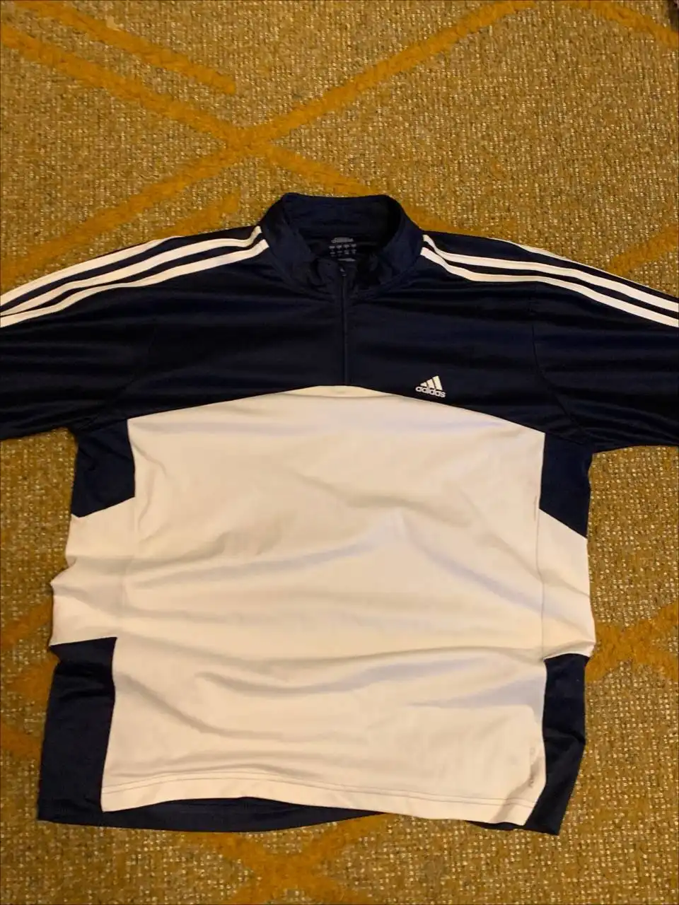 Продажа оригинальных вещей с торгом