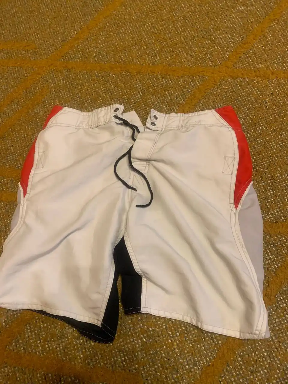 Продажа оригинальных вещей с торгом