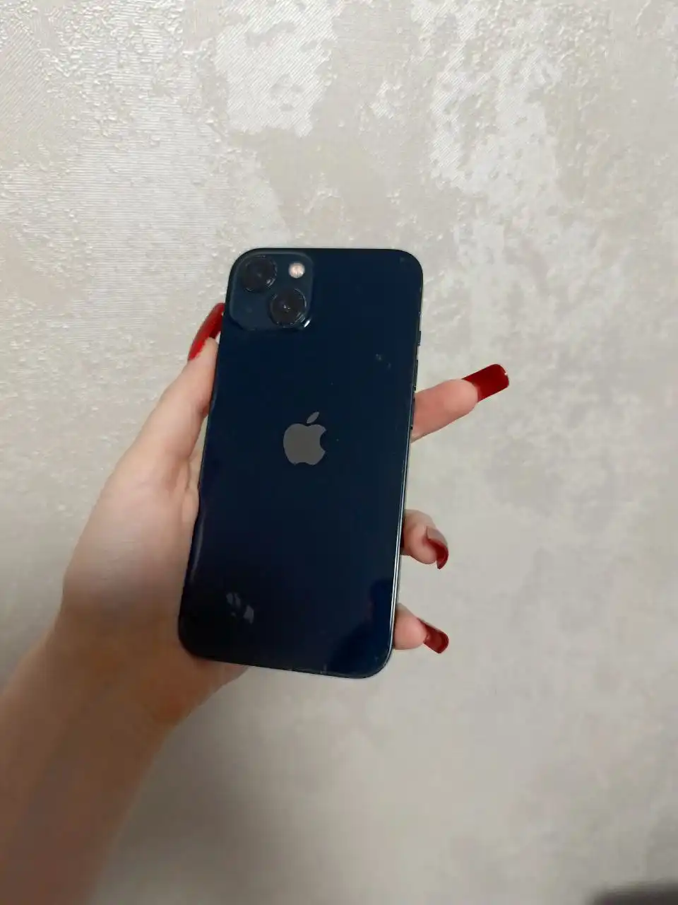 IPhone 13/128гб цвет midnight в хорошем состоянии