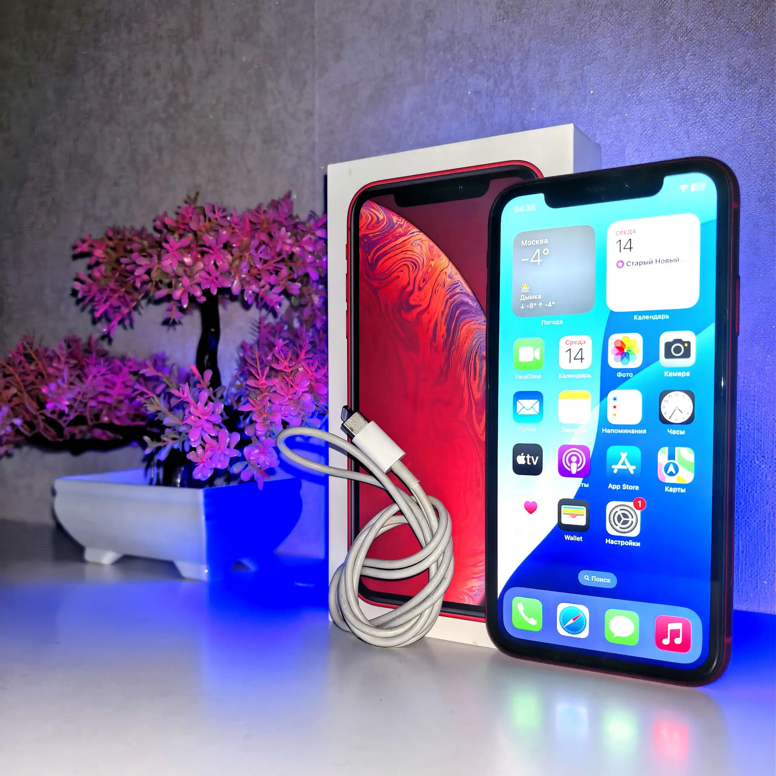 Продам iPhone XR 64GB Red - Смартфоны (Электроника) в Пермь