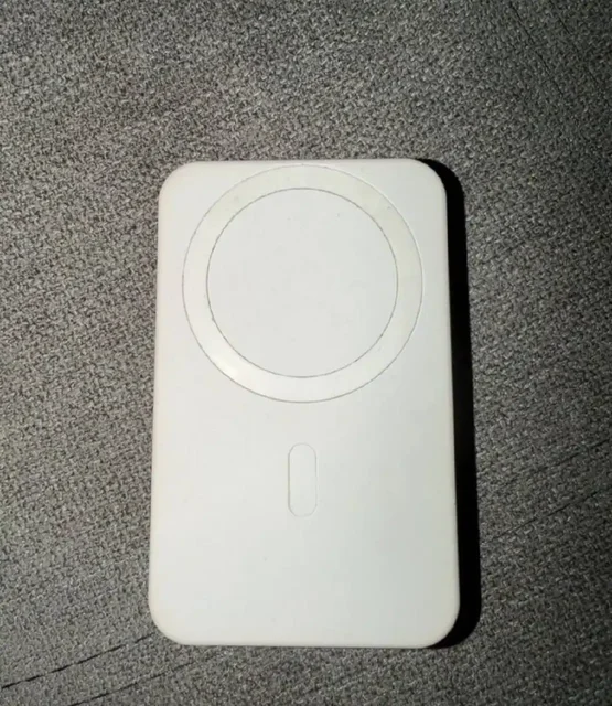 Беспроводная зарядка MagSafe - частное объявление в Пермь