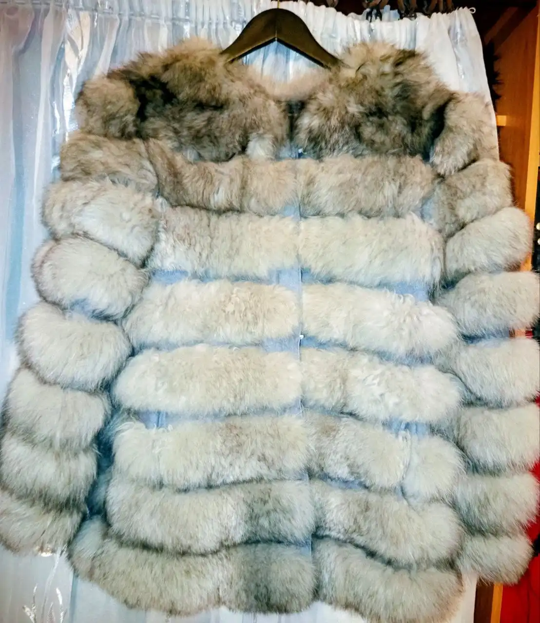 Полушубок песцовый фабричный - Верхняя одежда (Одежда) в Пермь
