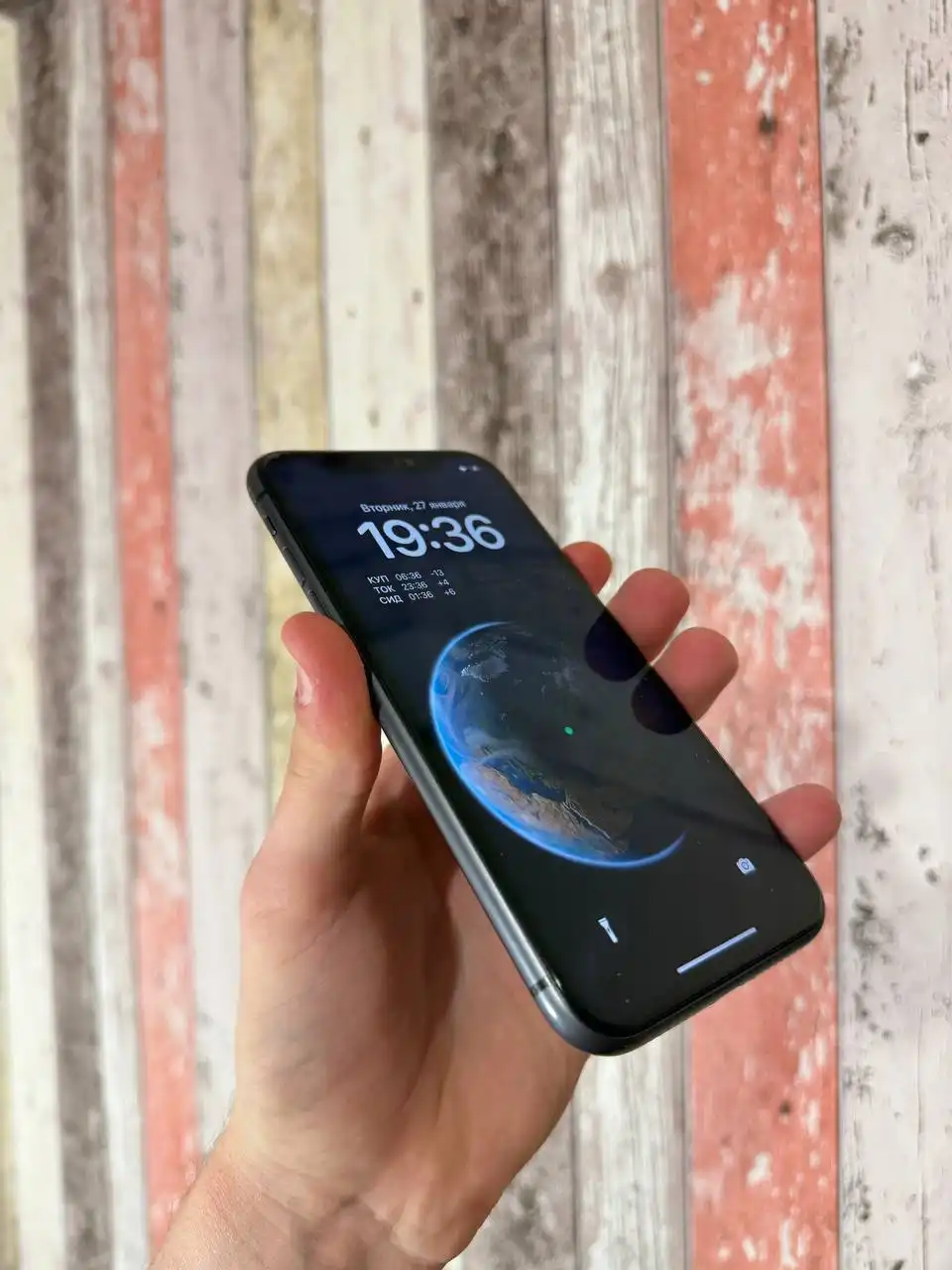 iPhone 11 Black 64GB с дефектом - Смартфоны (Электроника) в Пермь