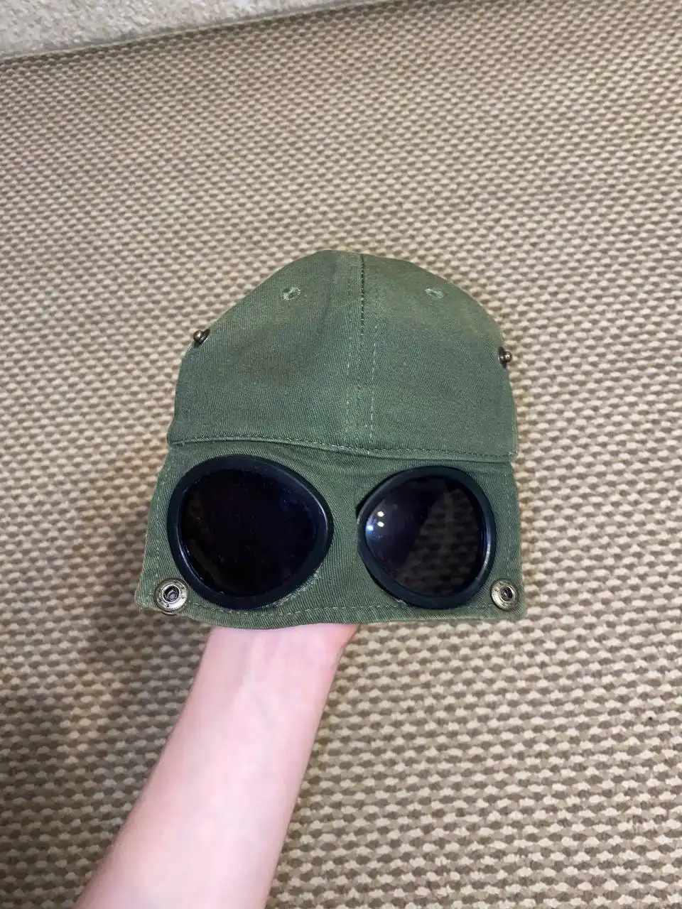 Продам ремень LV и кепку C.P. Company - Аксессуары (Одежда) в Пермь