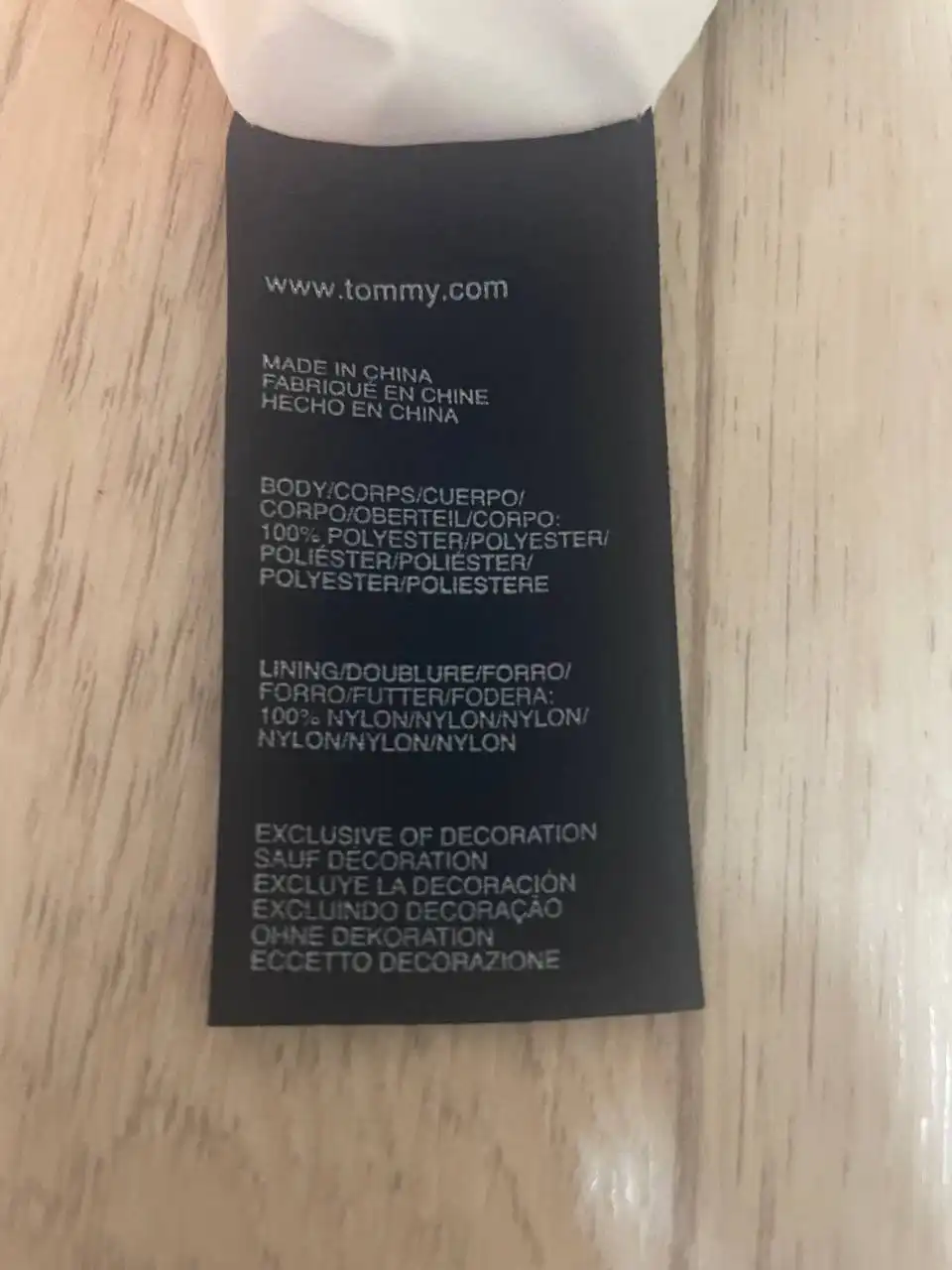 Ветровка Tommy Hilfiger размер M-L - Верхняя одежда (Одежда) в Пермь