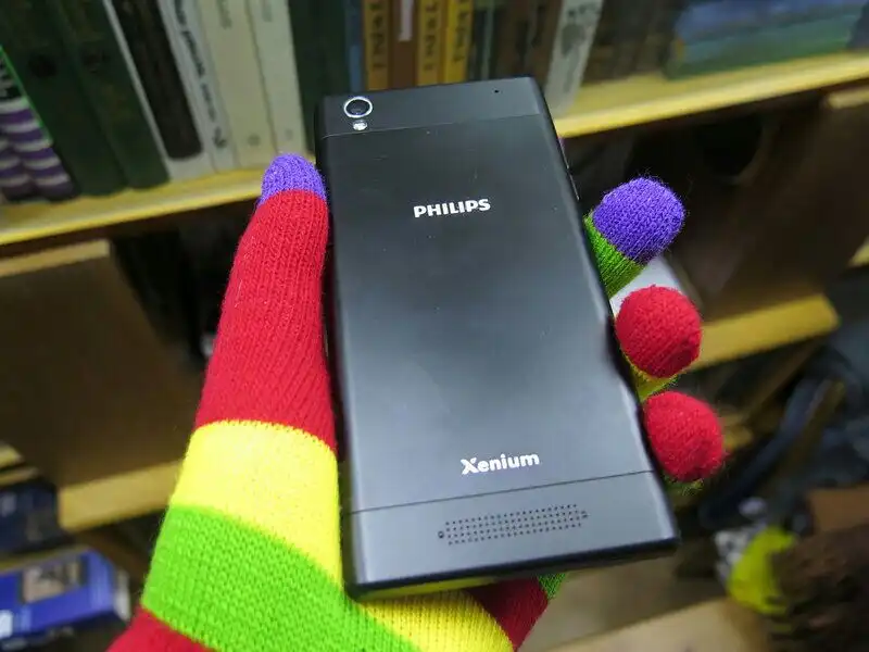 Смартфон Philips V787+ 3/32 ГБ в идеальном состоянии - Смартфоны (Электроника) в Пермь