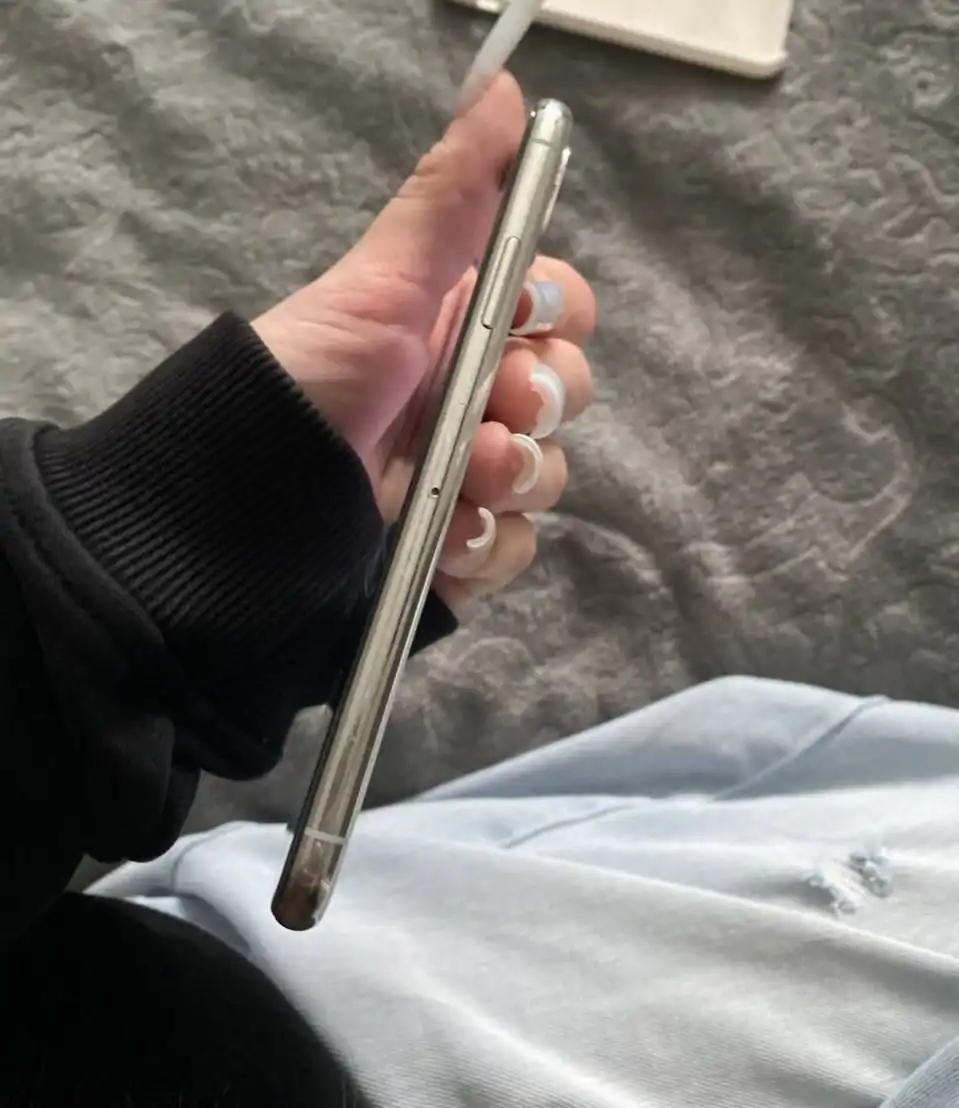 iPhone X 64 ГБ б/у - Смартфоны (Электроника) в Пермь