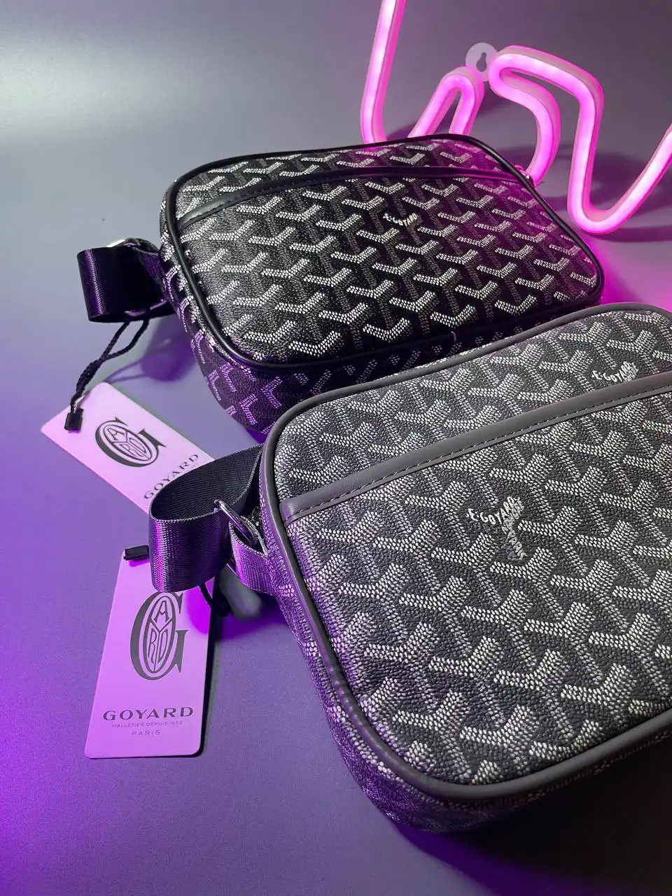 Продам сумки Goyard черный и серый новое состояние - Сумки (Барахолка) в Пермь