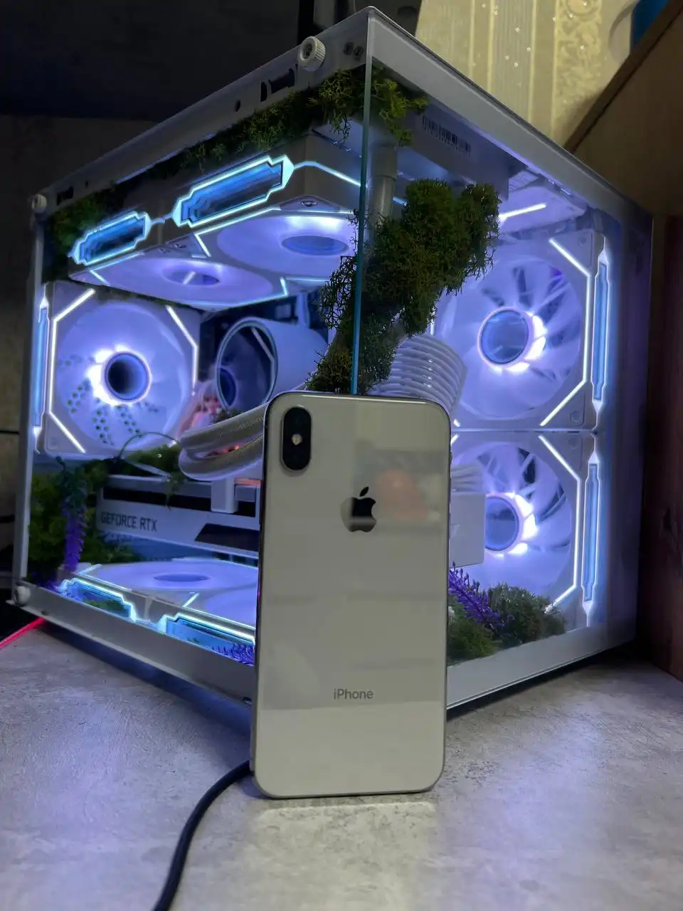 iPhone X 256GB Silver с разбитым дисплеем - Смартфоны (Электроника) в Пермь