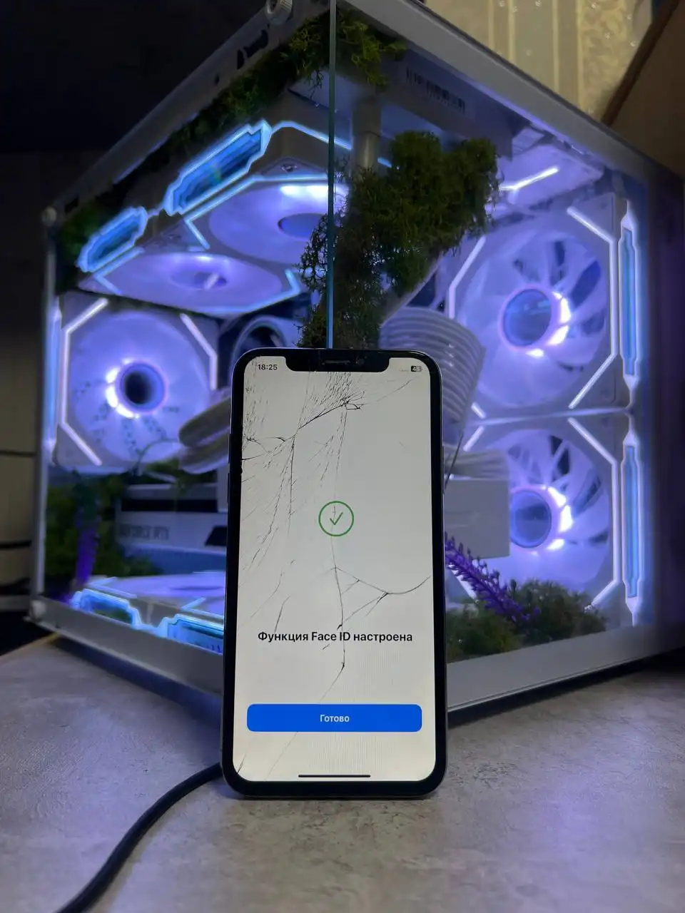 iPhone X 256GB Silver с разбитым дисплеем - Смартфоны (Электроника) в Пермь