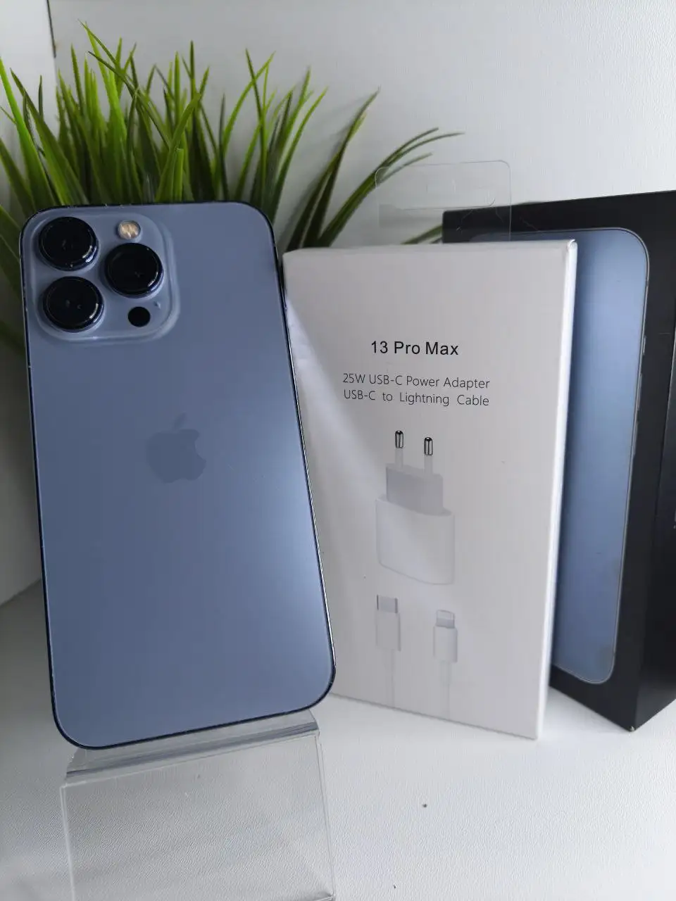 iPhone 13 Pro 128GB с разбитым экраном и неисправной камерой - Смартфоны (Электроника) в Пермь