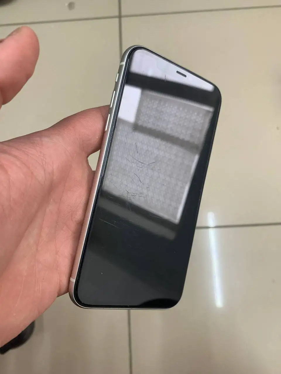 Продажа iPhone 11 белый 64 гб - Смартфоны (Электроника) в Пермь