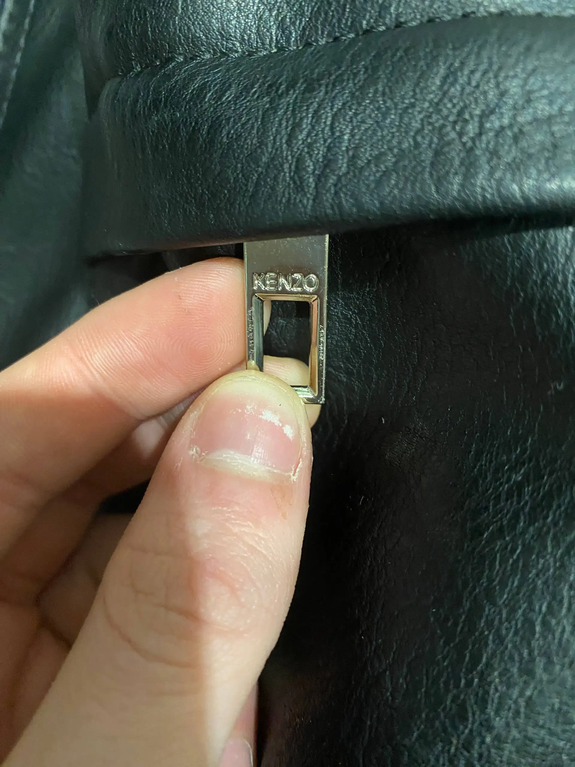 Продажа брендовой одежды Kenzo с дефектами - Одежда в Пермь