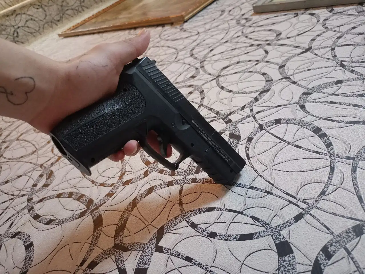 Продам в Загарье - Барахолка в Загарье