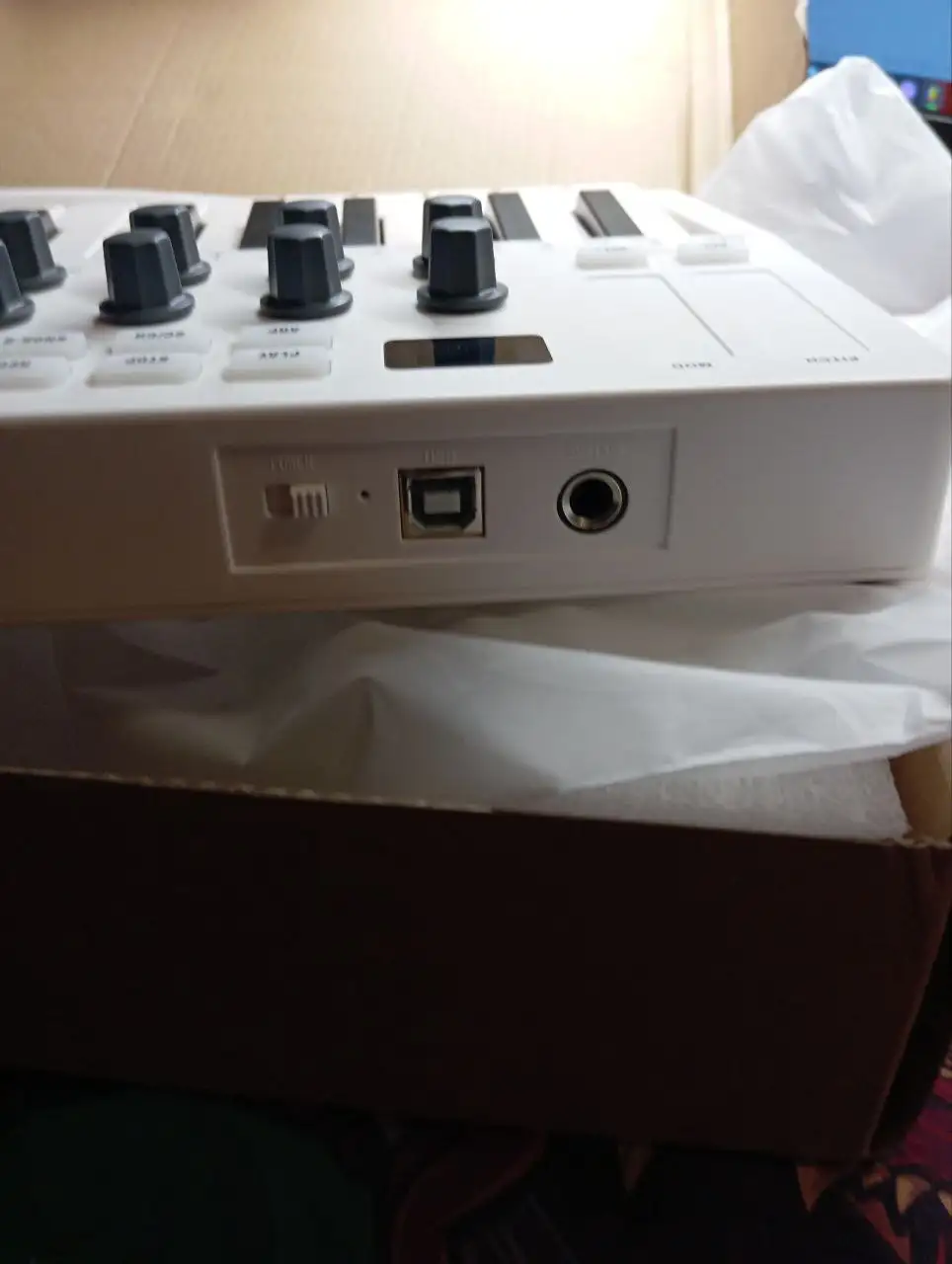 MIDI клавиатура SMK 25 - Музыкальное оборудование (Электроника) в Пермь