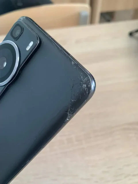 Huawei P60 256/8 со сколами на задней крышке - Видеонаблюдение в Пермь