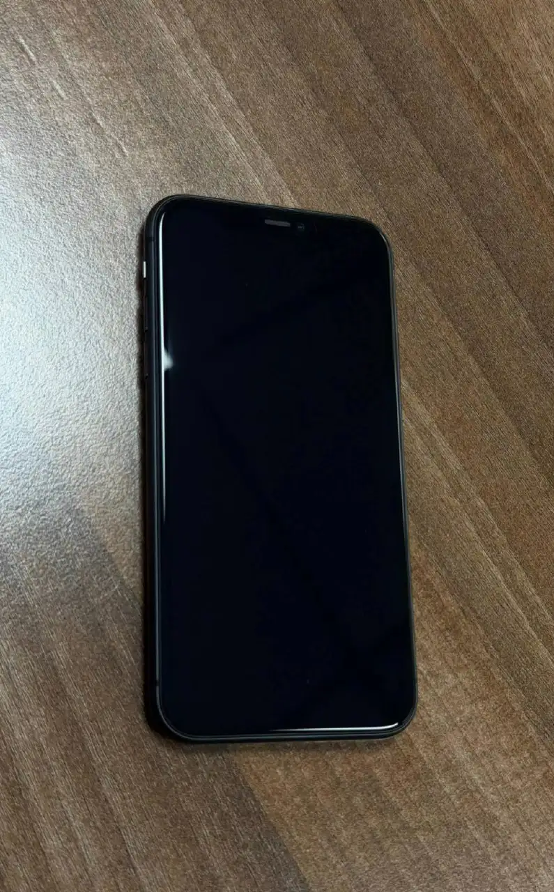 iPhone 11 64 GB Black - Отличное состояние - Смартфоны (Электроника) в Пермь