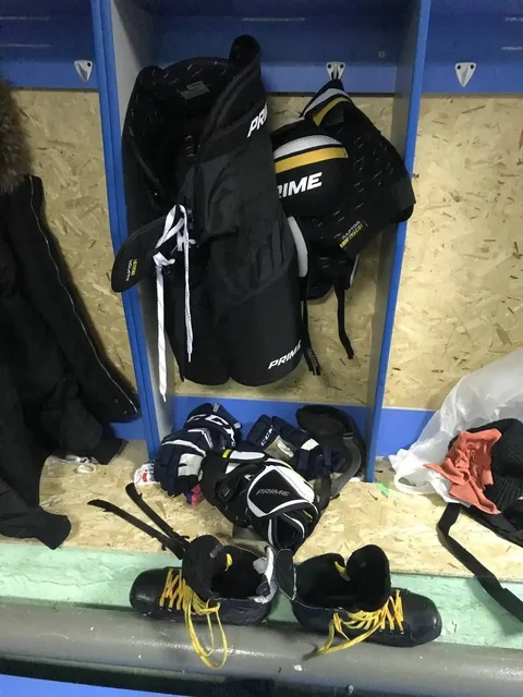 Продажа хоккейной формы - Спортивные товары в Пермь