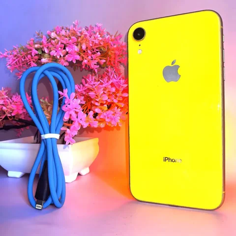 iPhone XR 64гб Yellow в отличном состоянии - Видеонаблюдение в Пермь