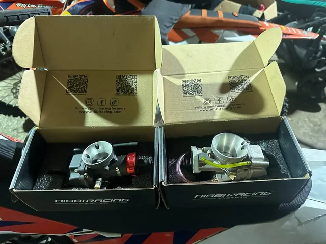 Продажа двух карбюраторов PWK 30 и PZ 30 Sports - Карбюраторы в Пермь