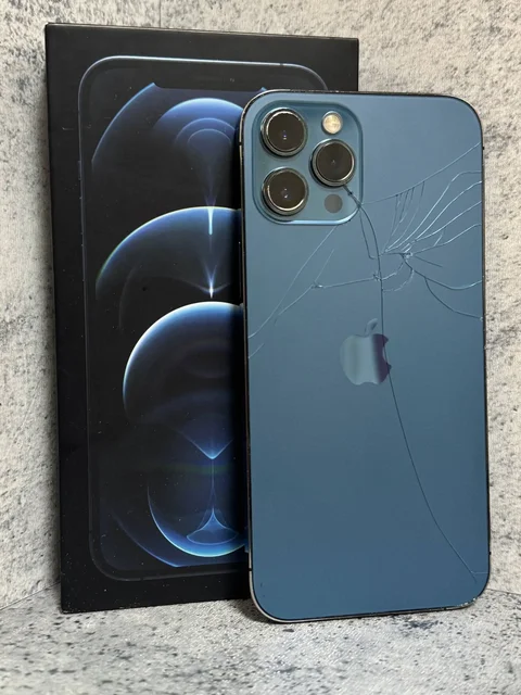 Продажа б/у iPhone разных моделей - частное объявление в Пермь