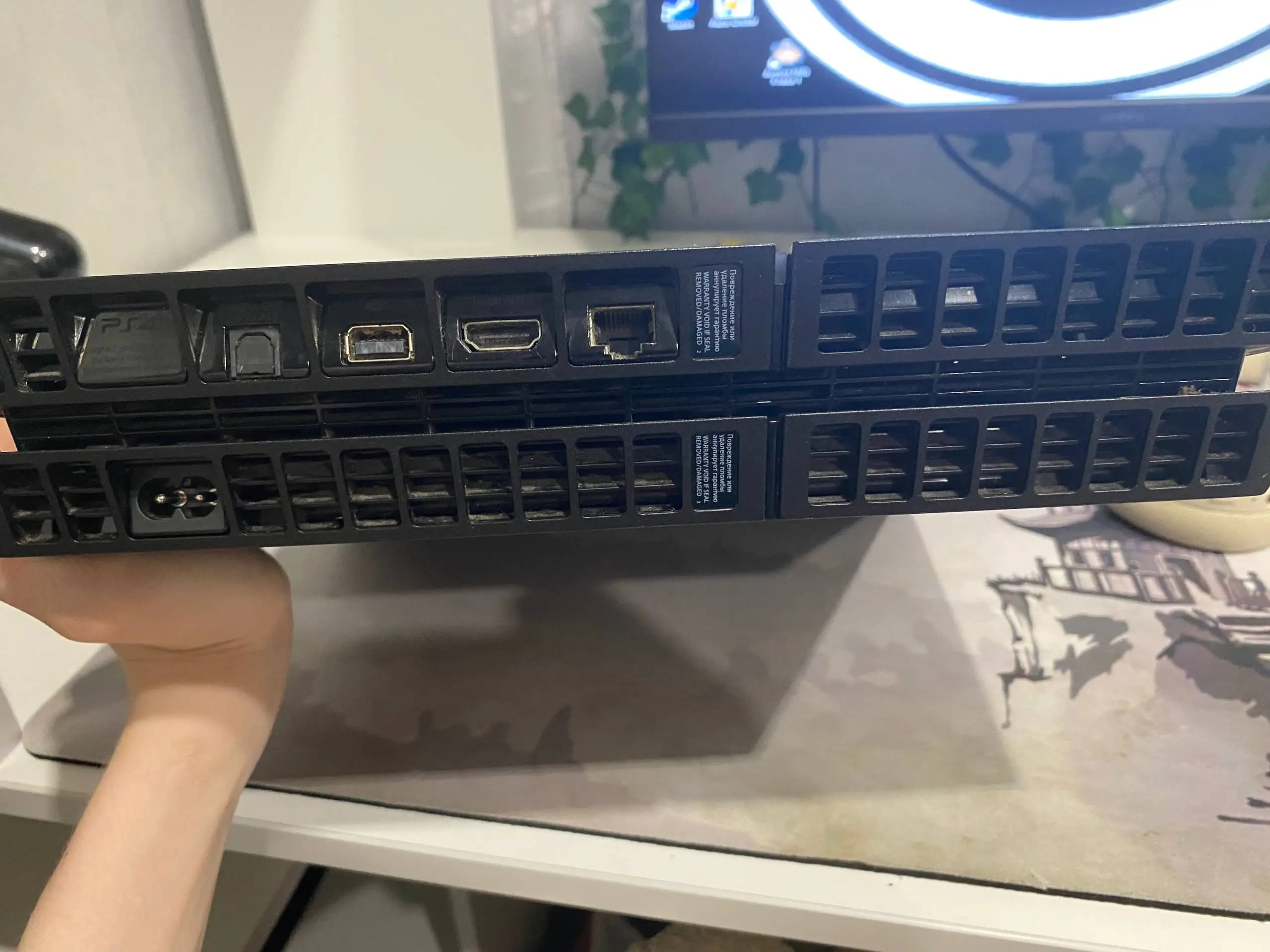 Продам Sony PS4 500GB с играми и джойстиками - Игровые приставки (Электроника) в Пермь