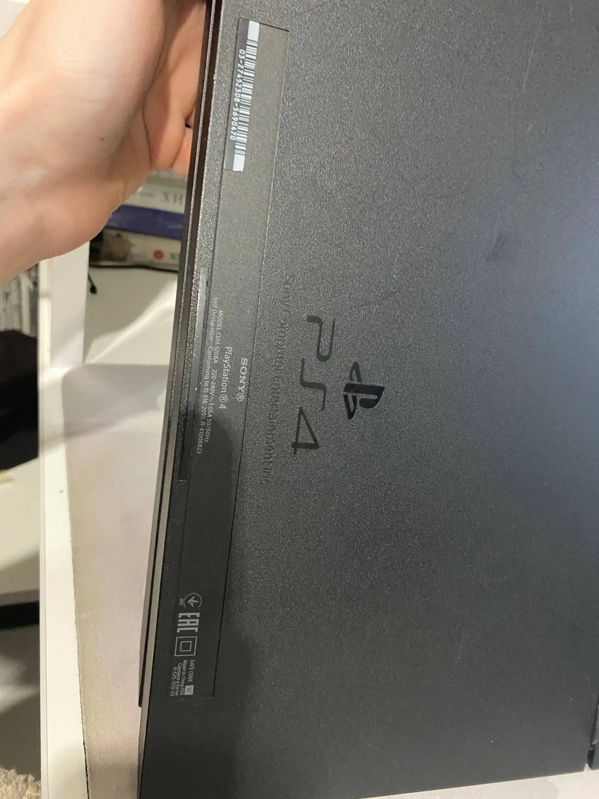 Продам Sony PS4 500GB с играми и джойстиками - Игровые приставки (Электроника) в Пермь