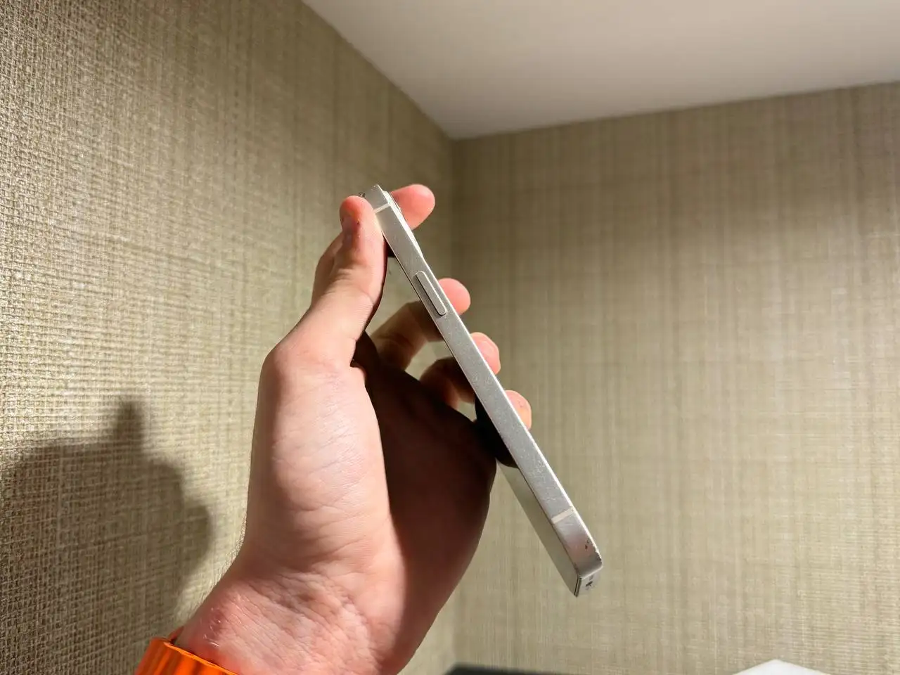 iPhone 13 128gb Sim+Esim в хорошем состоянии - Смартфоны и телефоны (Электроника) в Пермь