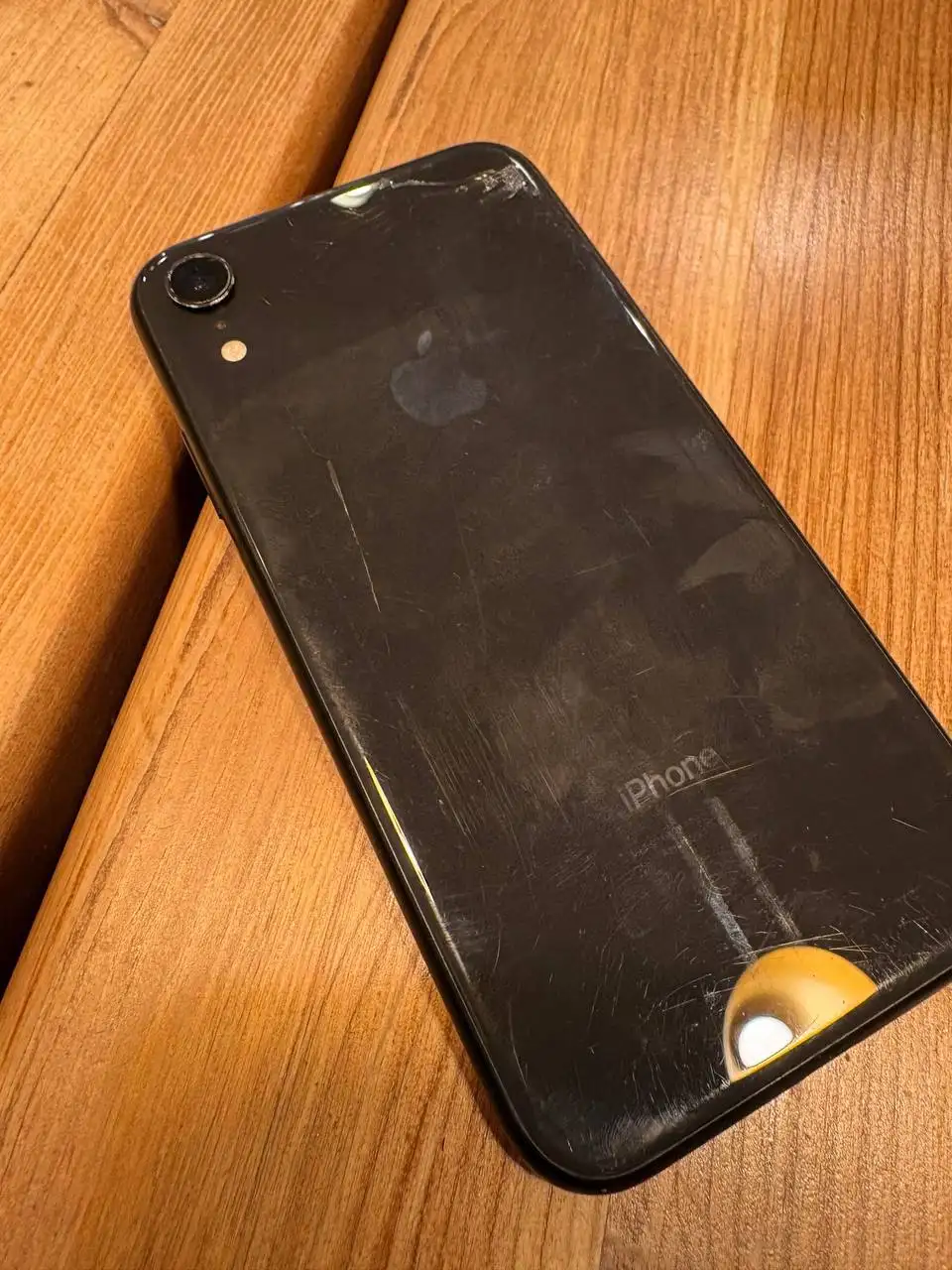 iPhone XR 128GB с повреждениями - Смартфоны (Электроника) в Пермь