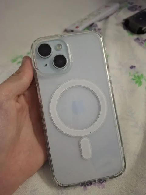 Продажа iPhone 15 с возможностью обмена - Смартфоны и аксессуары в Пермь