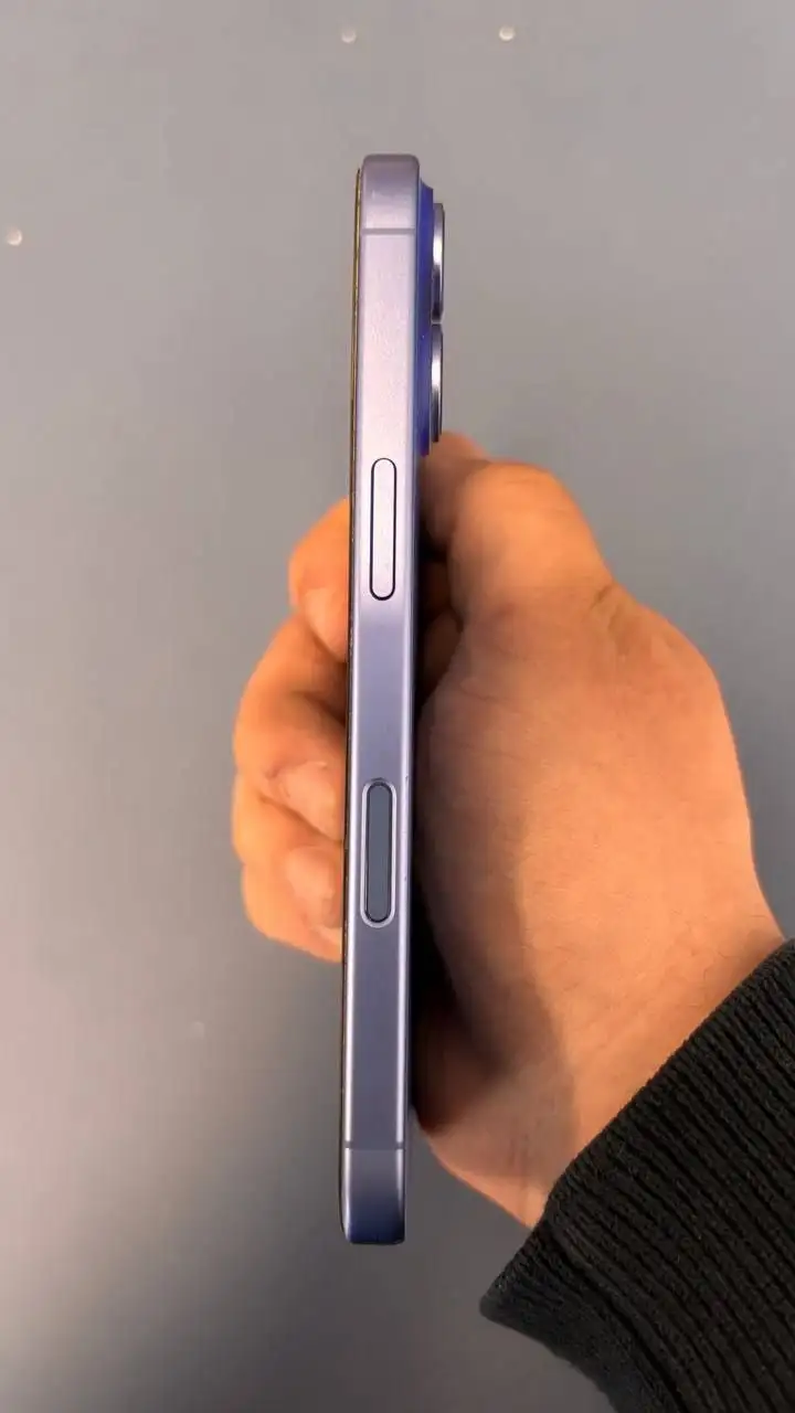 iPhone 16, 128 ГБ в отличном состоянии - Смартфоны (Электроника) в Пермь