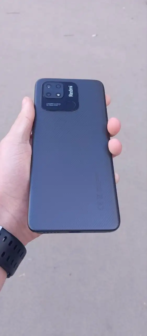 Продается REDMI 10C 8/128 Гб с мелкими дефектами - Смартфоны (Электроника) в Пермь