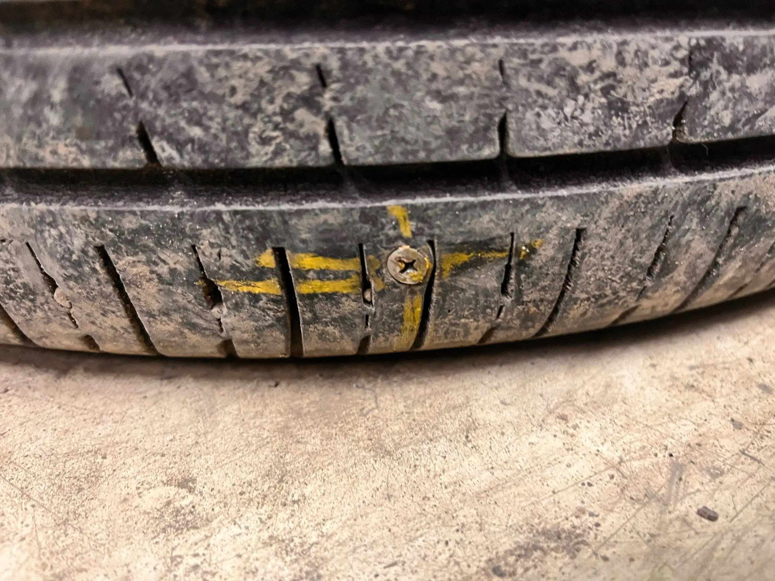 Продам летнюю резину 185/65 R15 - Шины и диски (Авто) в Пермь