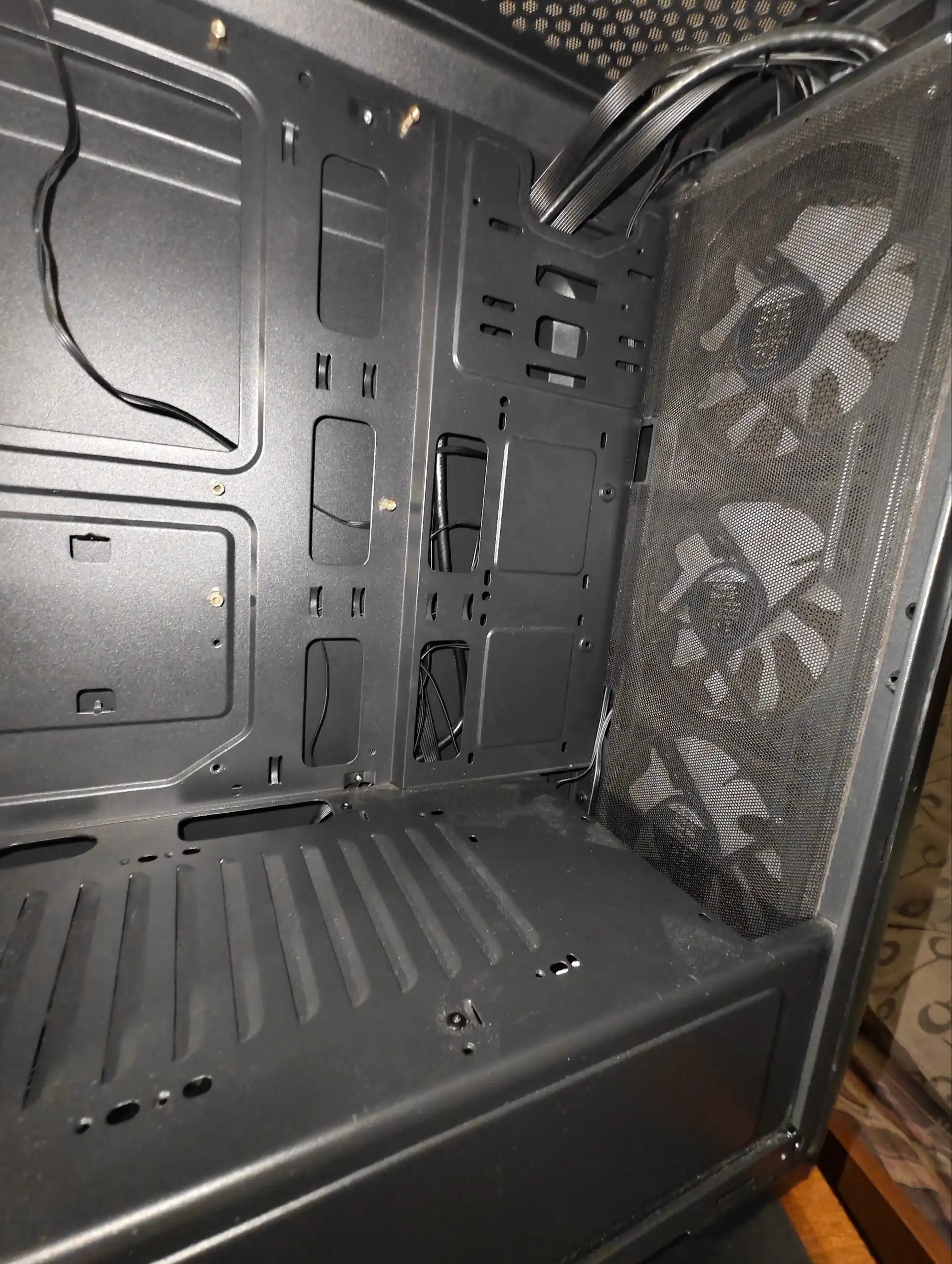 Корпус Zalman с 4 кулерами - Компьютерные комплектующие (Электроника) в Пермь