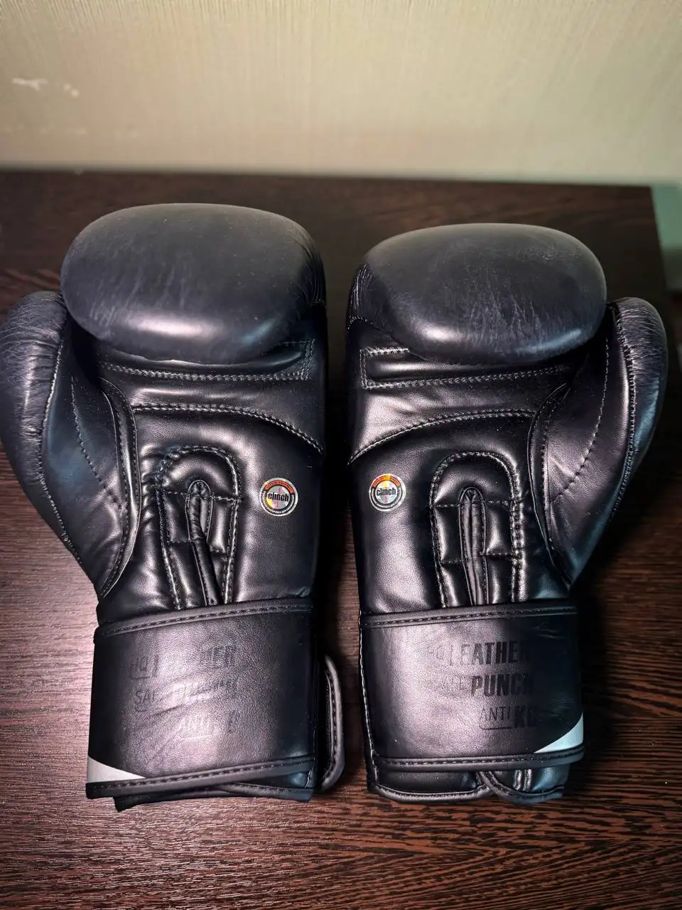 Боксерские перчатки Clinch Olimp Plus 10 oz - Бокс и единоборства (Спорт и отдых) в Пермь