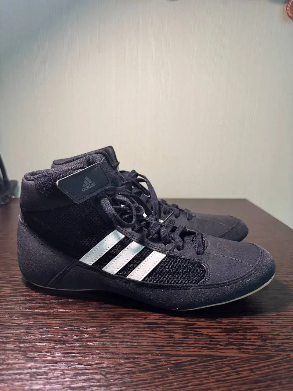 Борцовки Adidas 37 размера - Спортивные товары (Хобби и отдых) в Пермь