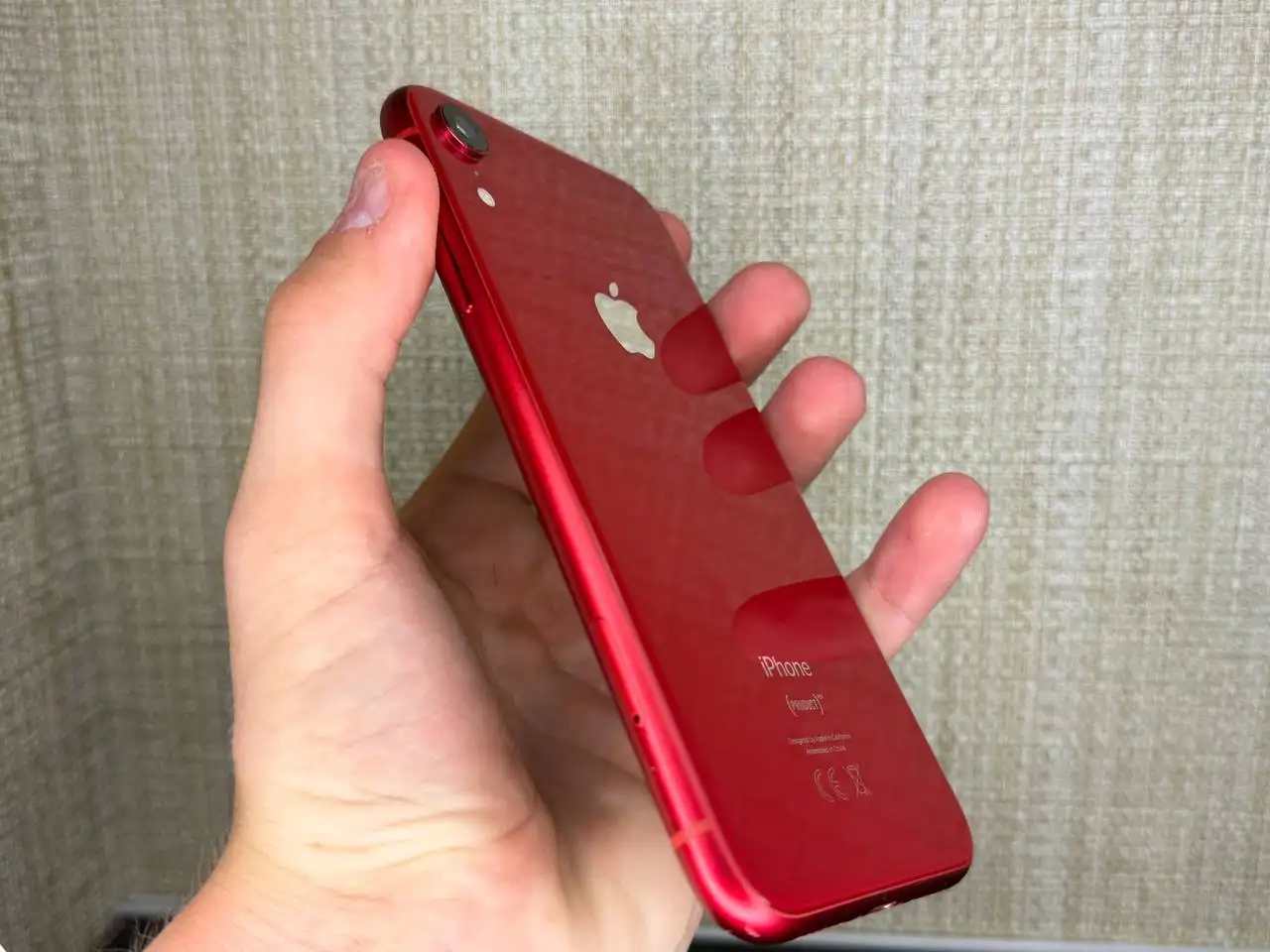 iPhone XR 64GB с дефектом - Мобильные телефоны (Электроника) в Пермь