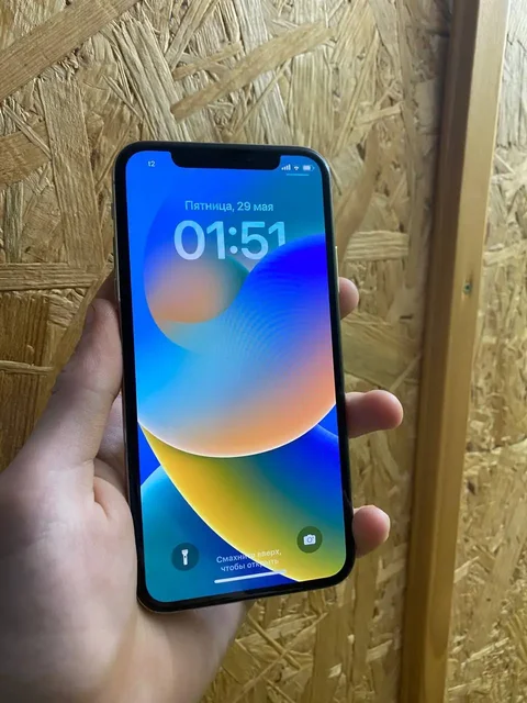 iPhone X 64GB White - Чехлы для телефонов в Пермь