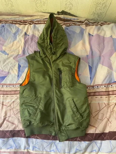 Жилетка Alpha Industries L - Обувь в Пермь