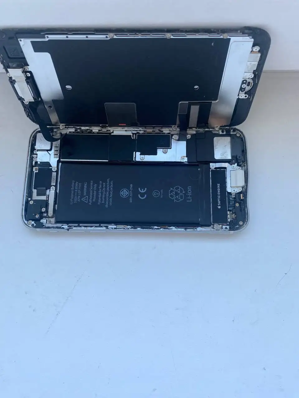 iPhone на запчасти после падения - Барахолка в Пермь