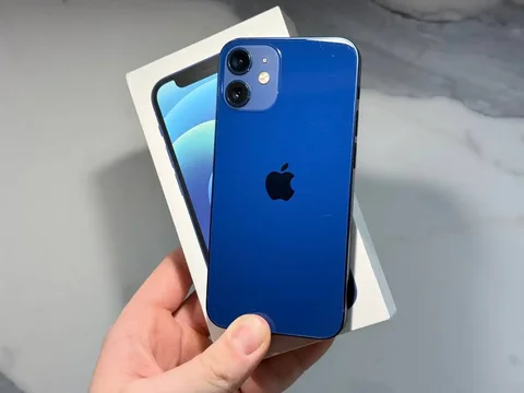 IPhone 12 mini 128GB полностью рабочий - Компьютерная периферия в Пермь