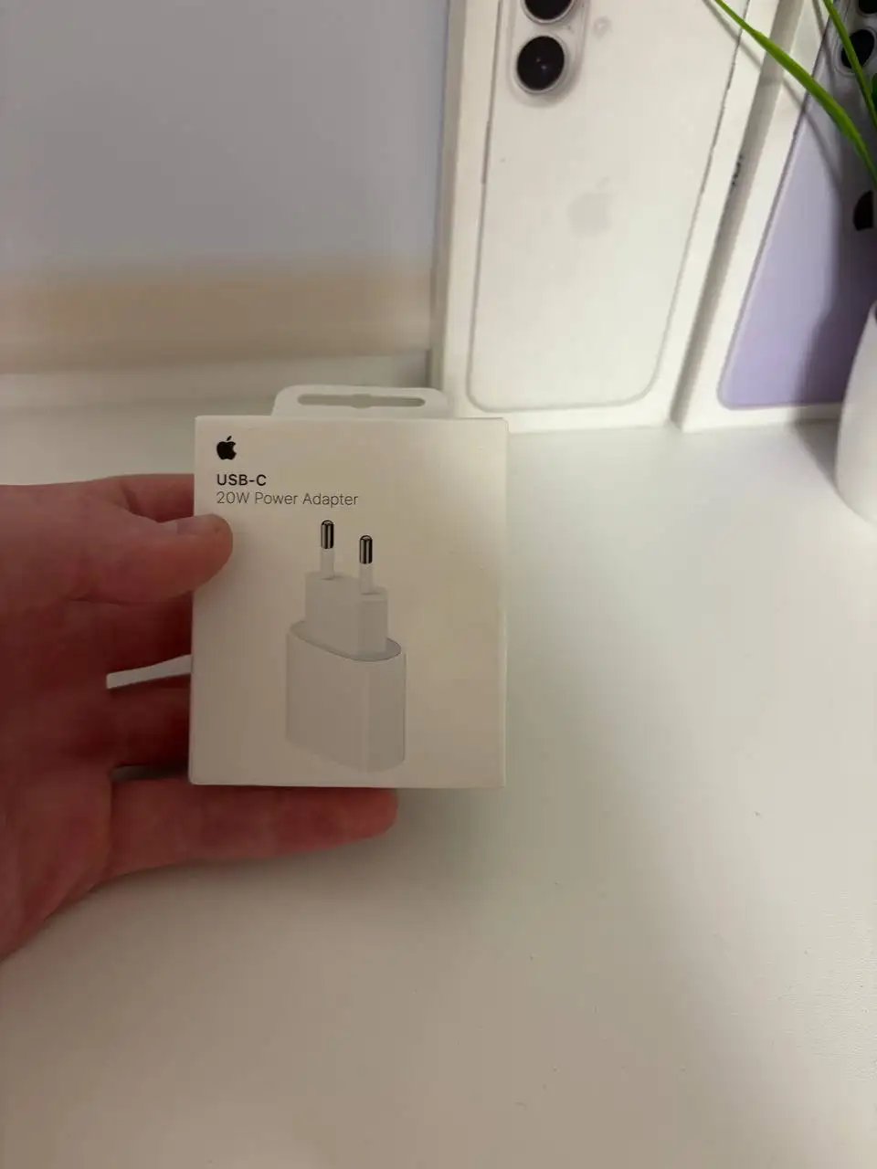 Продам Apple iPhone - Смартфоны (Электроника) в Пермь