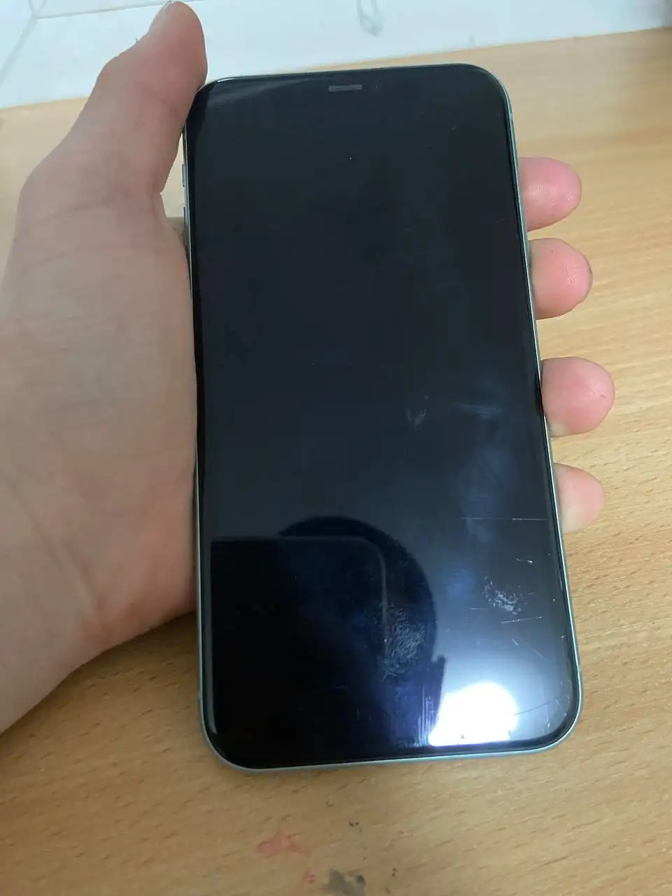 iPhone 11 с повреждениями - Смартфоны (Электроника) в Пермь