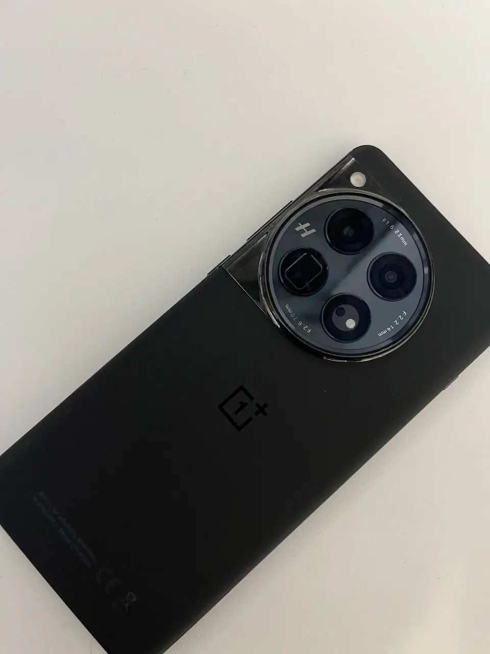 Обмен OnePlus 12 Global 16/512 на Android смартфоны - Смартфоны и телефоны (Электроника) в Пермь