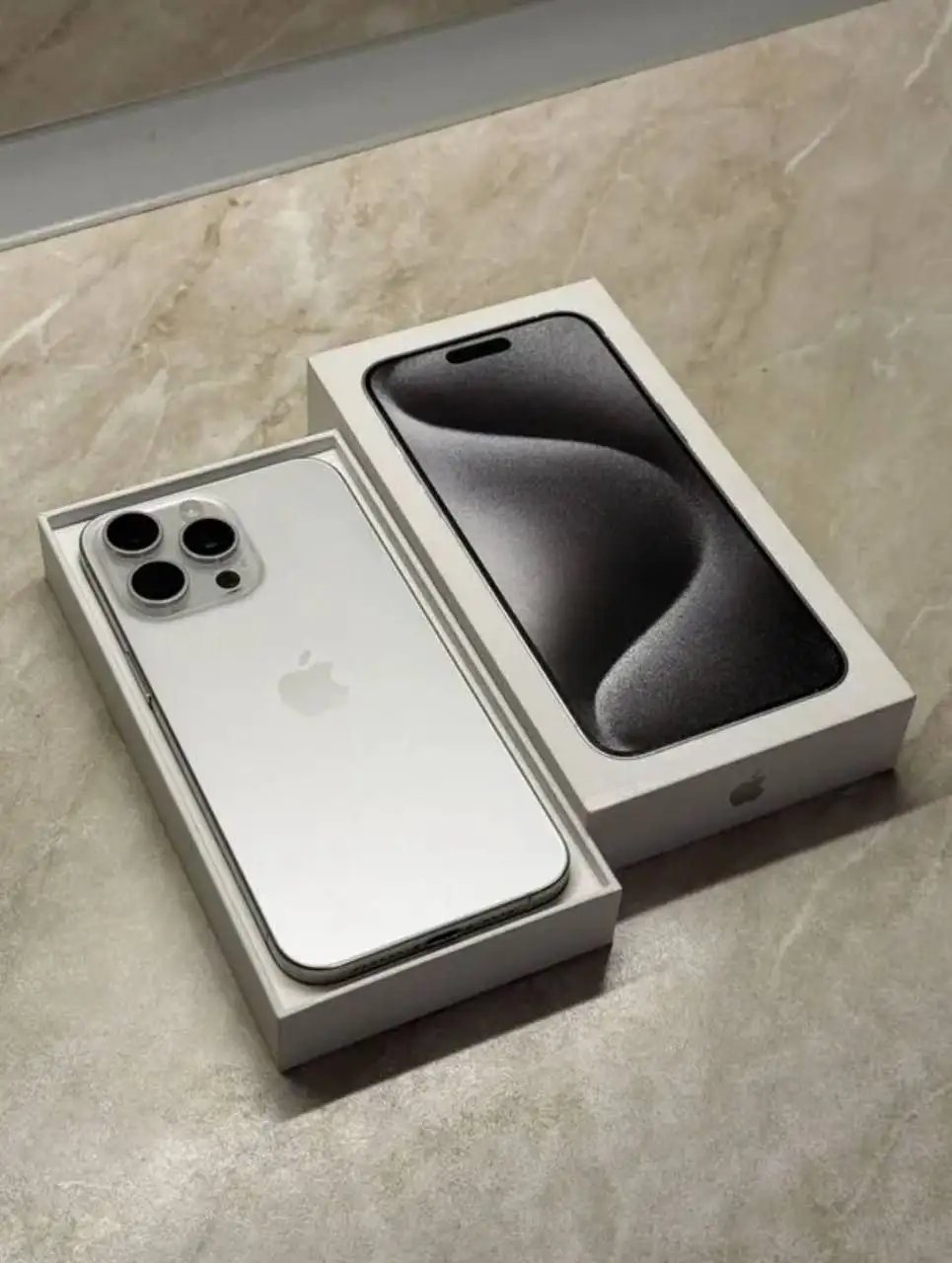 Продажа Apple iPhone 15 Pro Max 256 ГБ - Смартфоны (Электроника) в Пермь