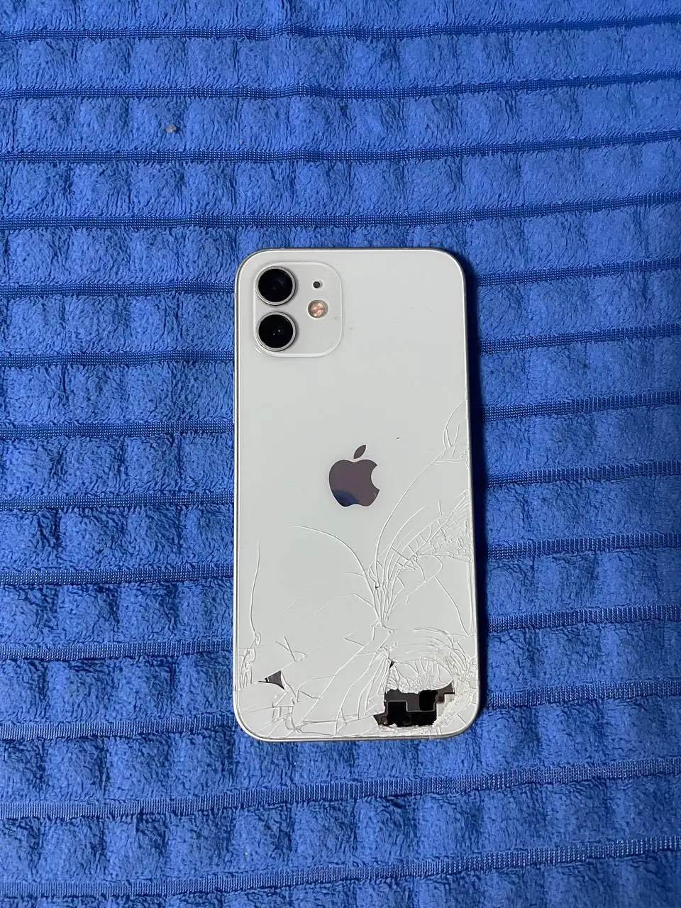 Продам iPhone 12 128GB - Смартфоны (Электроника) в Пермь