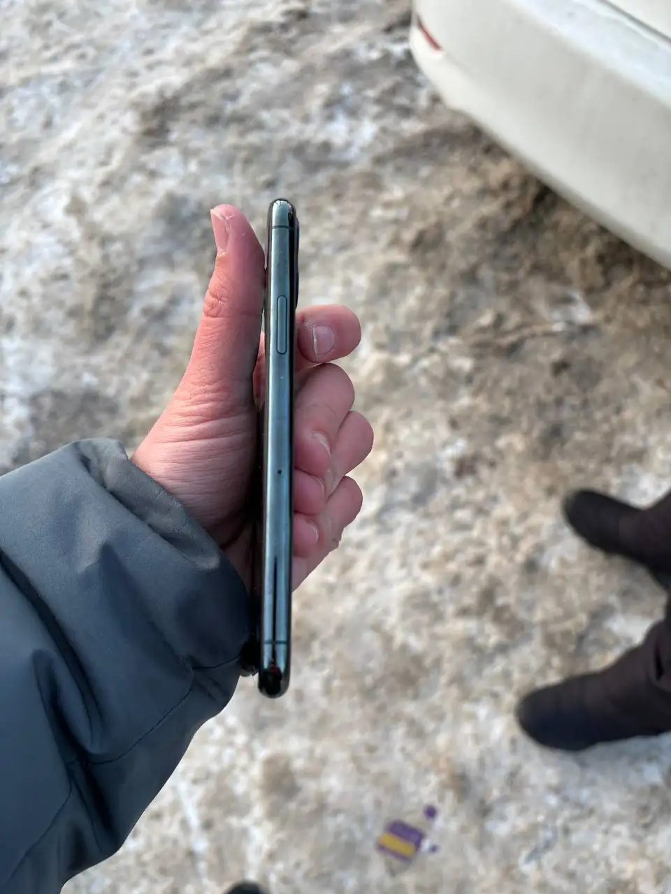 Продажа Apple iPhone 64 ГБ с новым аккумулятором - Смартфоны (Электроника) в Пермь