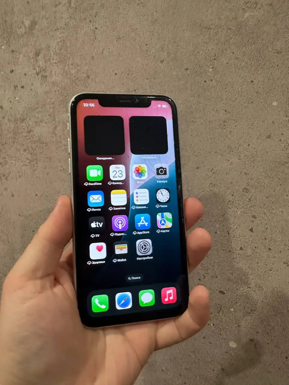 Продам iPhone XR 64GB с трещинами - Смартфоны (Электроника) в Пермь